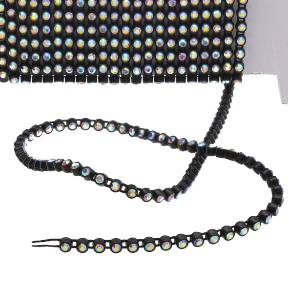 SS8 Rhinestone Banding 10 Yard Card - Black