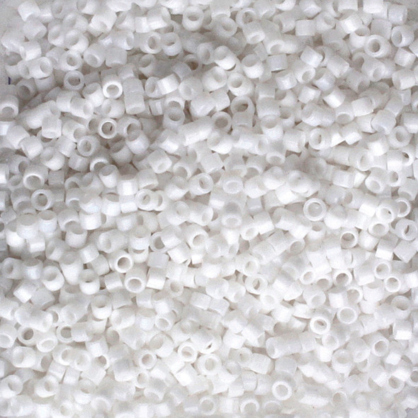 11/0 Linea Beads 002 White - 30 gram bag