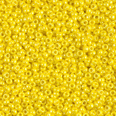 Miyuki 11/0 ROUND OPAQUE YELLOW LUSTER - 2 inch Tube