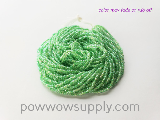 11/0 Seed Beads Light Green Lined Crystal