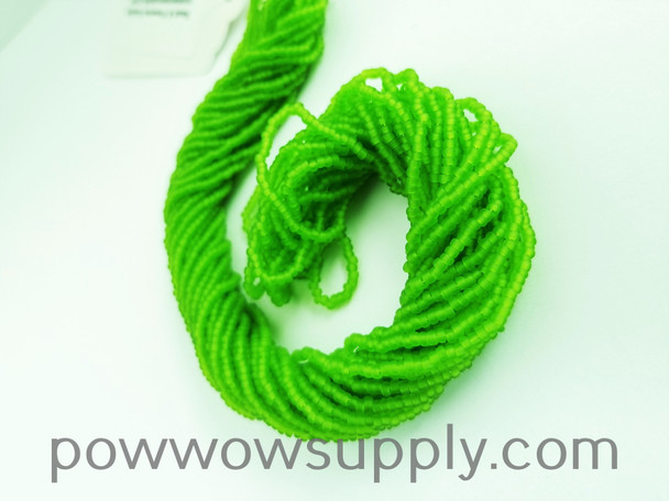 11/0 Seed Beads Transparent Matte Light Green