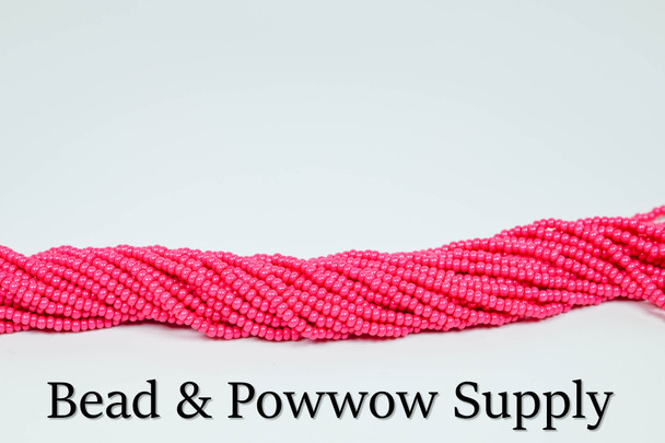 10/0 Seed Beads Intensive Pink