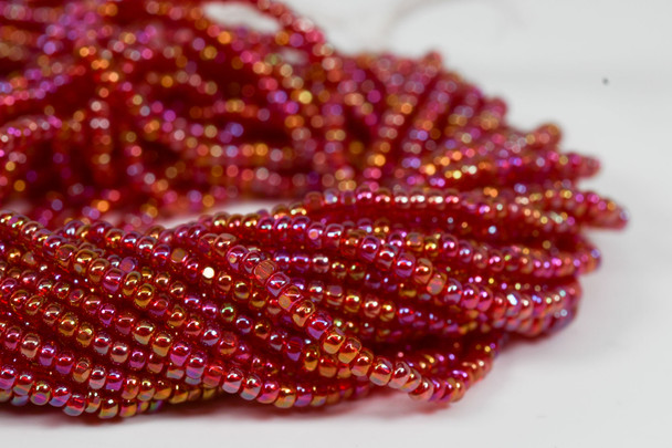 11/0 Charlottes Transparent AB Dark Red
