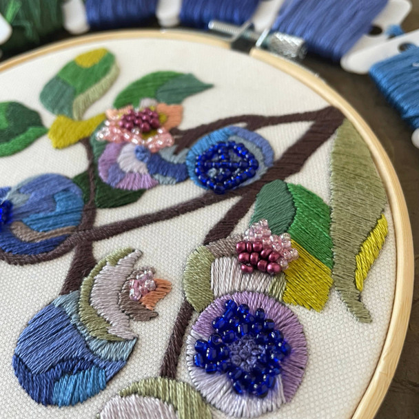 Kate Wyatt Fine Art - DIY Embroidery and Beadwork Kit - Blueberry Blossoms (5")