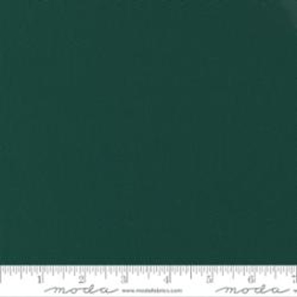 Bella Solids Christmas Green - 100% Cotton Fabric Bella Solids Christmas Green - 100% Cotton Fabric
