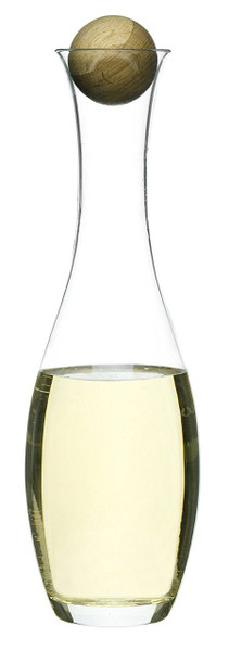 Wine/water carafe with oak stopper