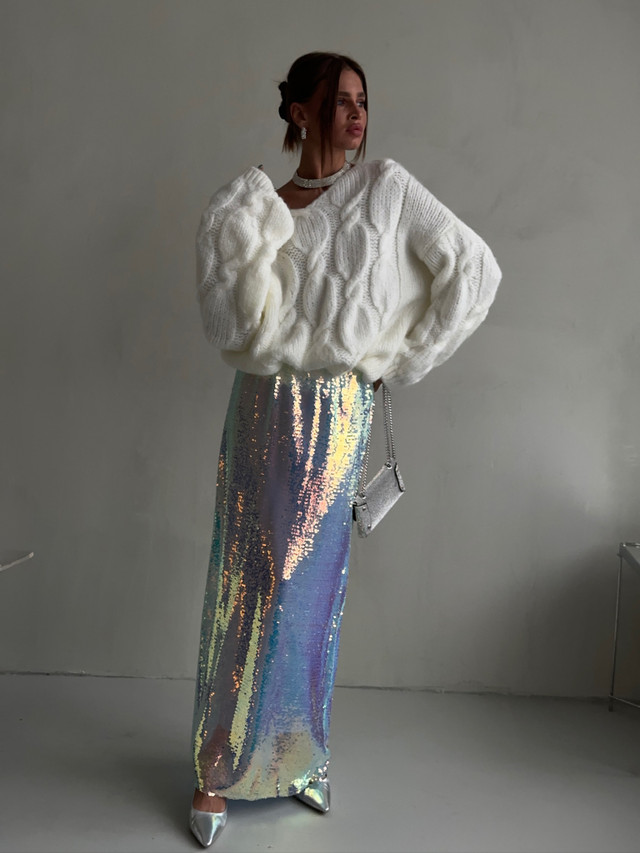 Main image for the product Velvet Embrace Oversized Knit - 3