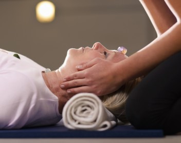 An Introduction to Crystal Therapy Holistic Shop