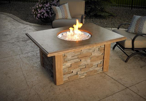 Outdoor GreatRoom Sierra Fire Pit with Ledgestone & Supercast Top and CF-20-LP. 