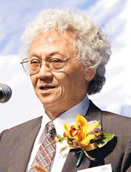 張五常 Steven N. S. Cheung