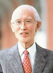 余光中 Yu Kwang-chung