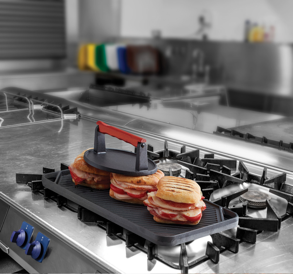 CHEFMASTER 90202 Reversible Cast iron Griddle, 16.8x9.5 - Win Depot