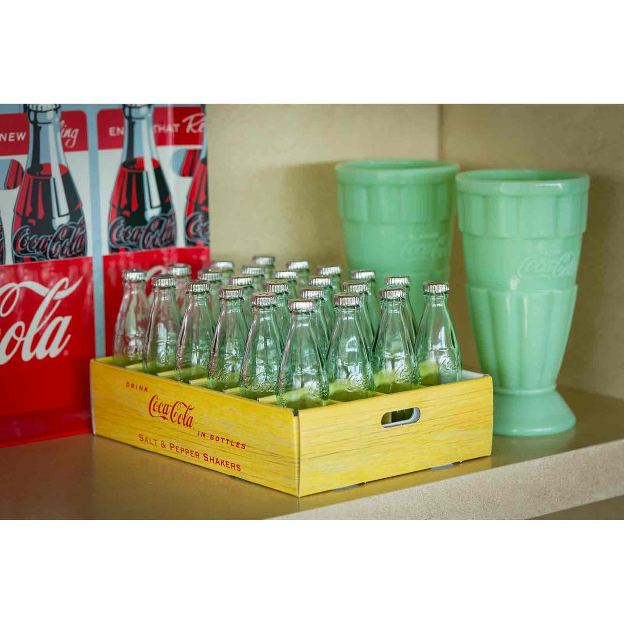 Coca Cola Salz- & Pfefferstreuer Set | 2 Streuer + Lesezeichen – Lizenziertes Küchenzubehör