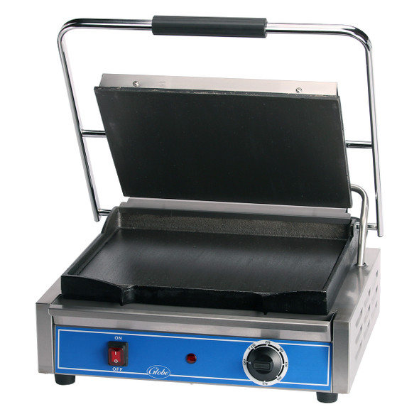 Globe GSG1410 14"x10" Seasoned Cast Iron Smooth Sandwich Grill, 120V Globe GSG1410 14"x10" Seasoned Cast Iron Smooth Sandwich Grill, 120V