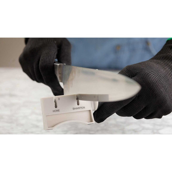 Tablecraft 10994 PerfectGrip Hand Held Sharpener, 7"