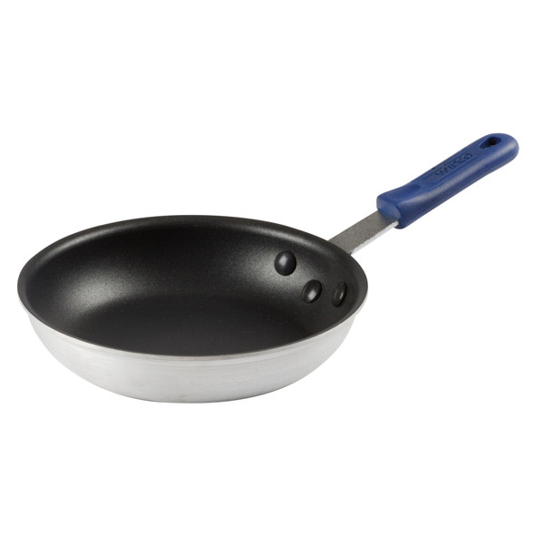 Winco AFP-8XC-H 8" Aluminum Fry Pan Non-Stick with Heat Resistant Sleeve