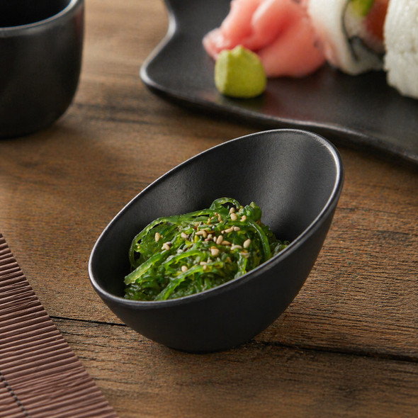Yanco BP-3105 Black Pearl 5 oz. Slanted Melamine Sheer Bowl