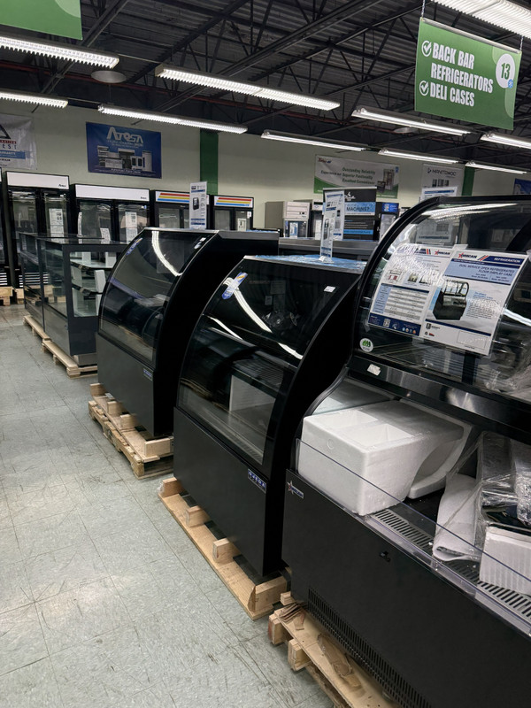 Deli cases