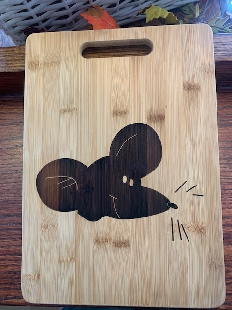 Olsson's Exclusive Klaus the Mouse Bamboo Cheese Board