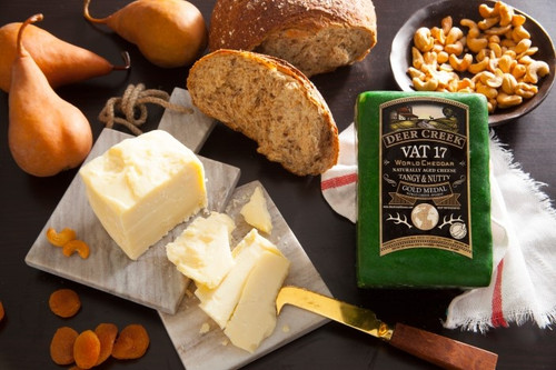 Deer Creek Vat 17 Cheddar