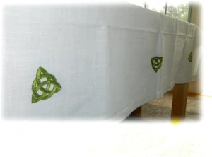 Trinity Embroidered Tablecloth 72X90