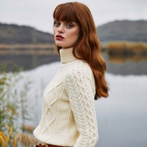ML150 Cable Knit Turtle Neck Sweater White SAOL Knitwear