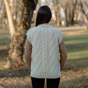 ML153-109 Oversized Aran Cable Vest for Ladies in Parsnip Color SAOL