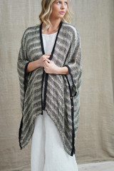 Carmen Cardigan Black & Natural