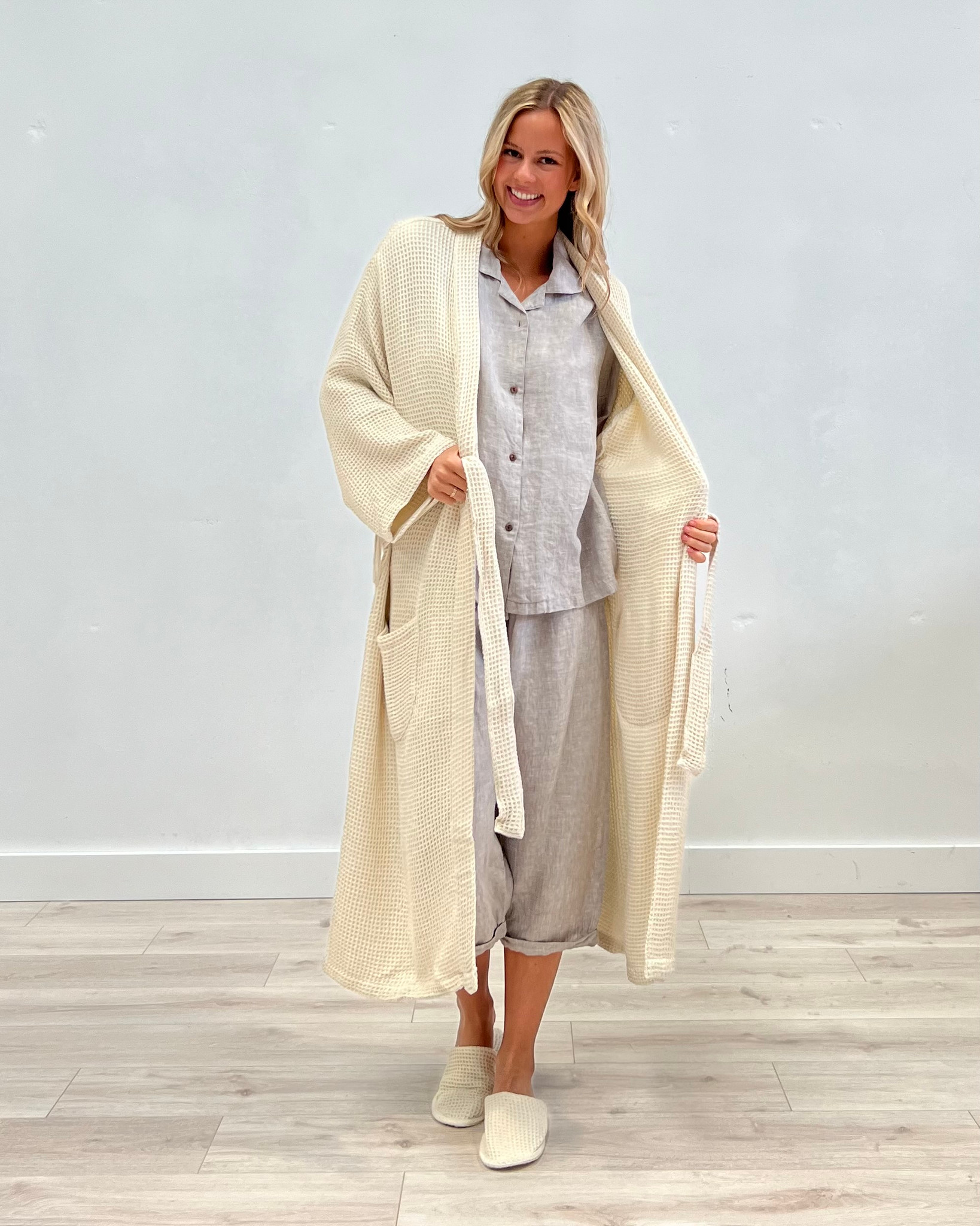 LuxeChic® Robe