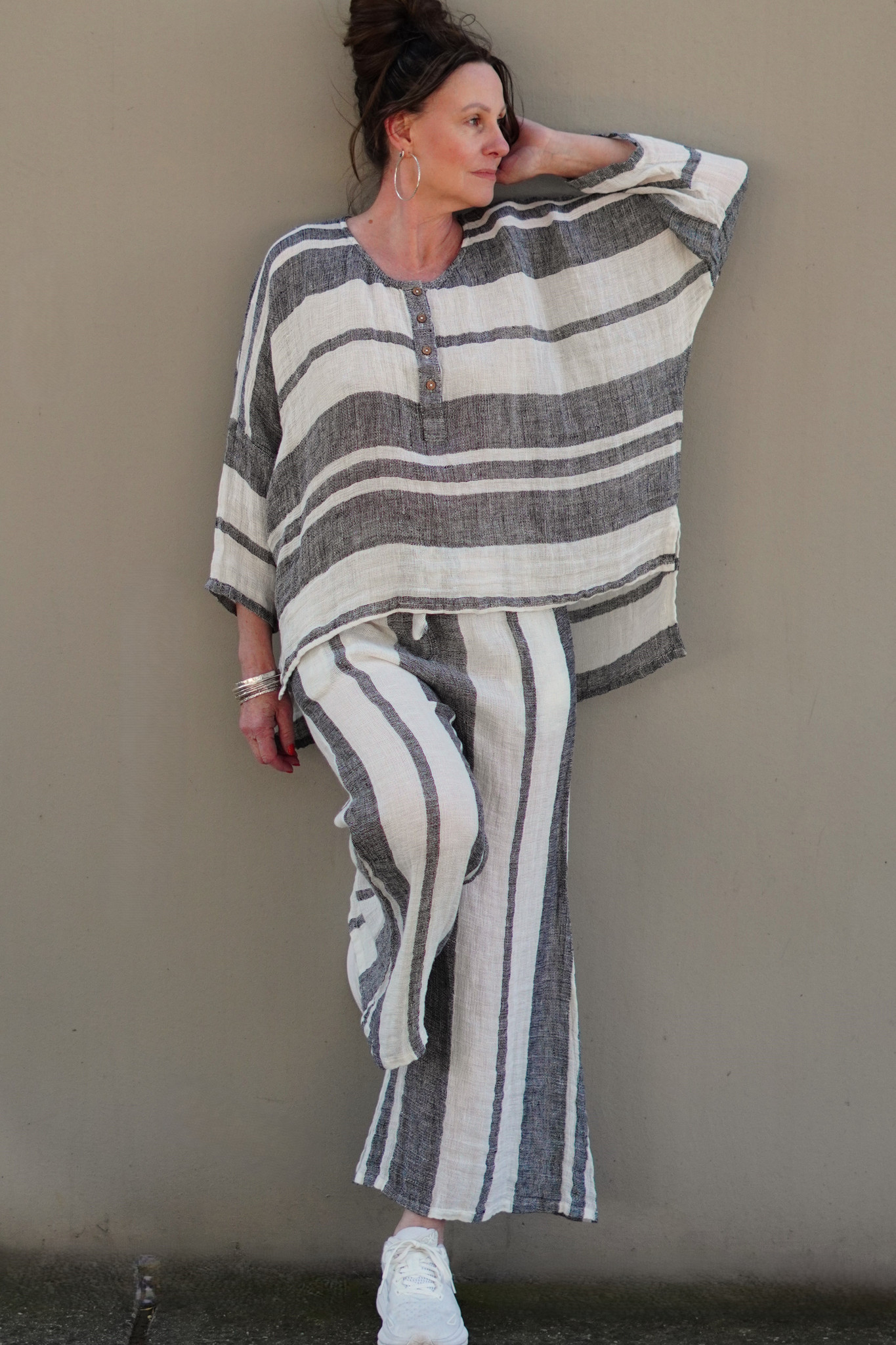 Greta Buttoned Top Black & White Stripes Linens Unlimited