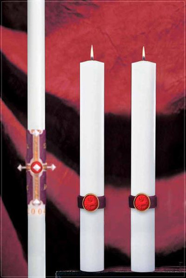 Cross of the Lamb Complementing Altar Candle (80986125)