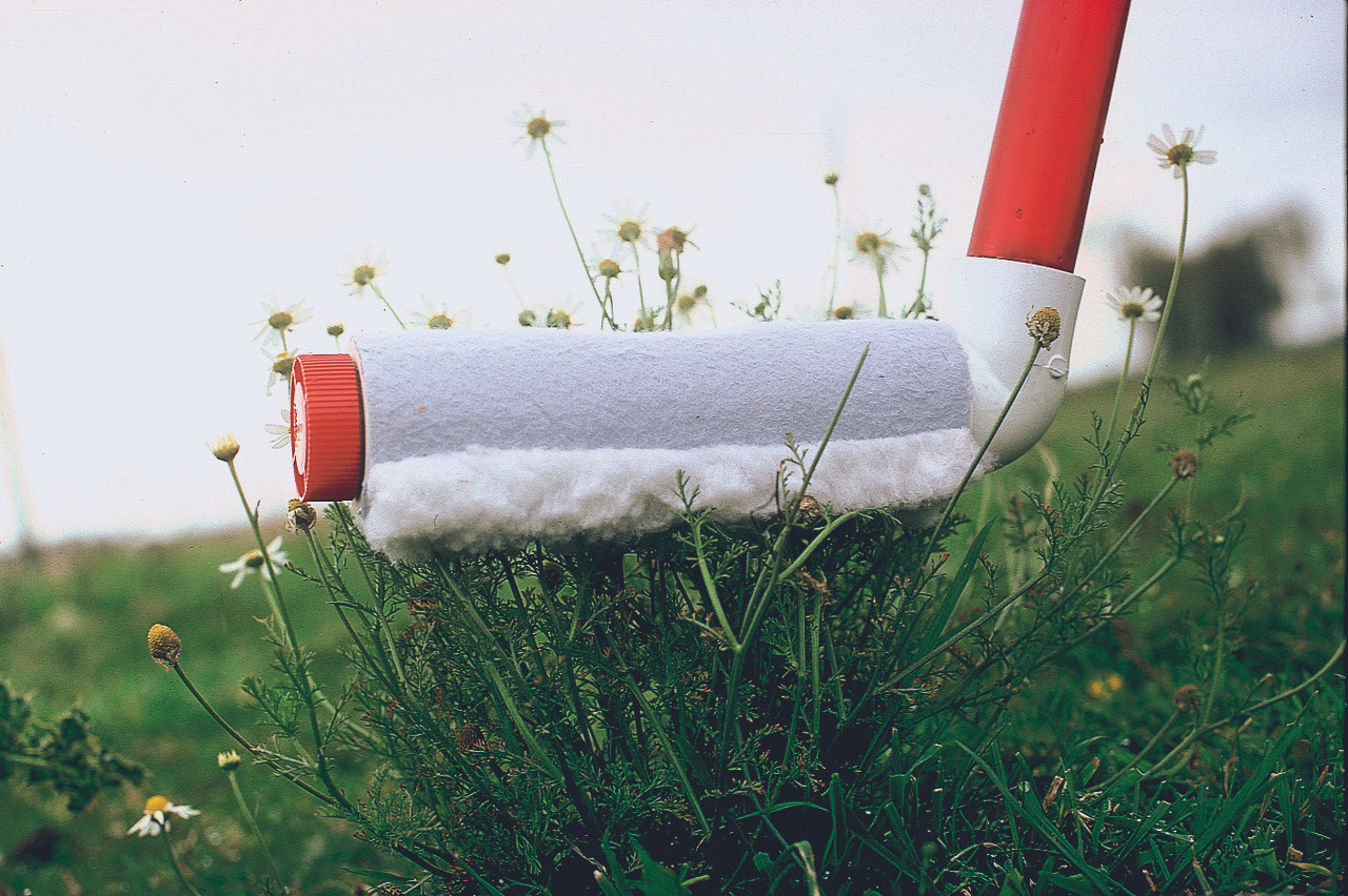 Smucker Replacement Sleeve for Red Weeder Handheld