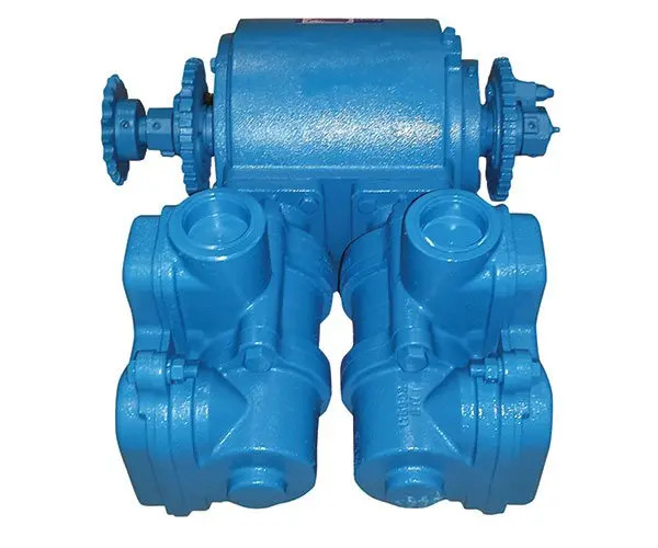 John Blue 68.4 Double PST Pump | NGP-9055 | Barndoor Ag
