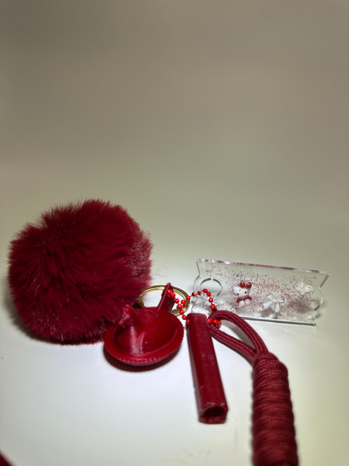 Crimson Cutie Pom & Charm Set