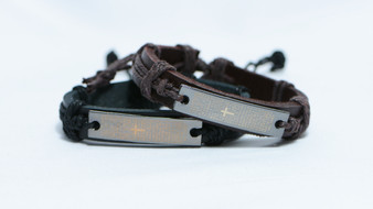 Christian Religious Jesus Spanish Prayer Genuine Leather Strap Unisex Bracelet