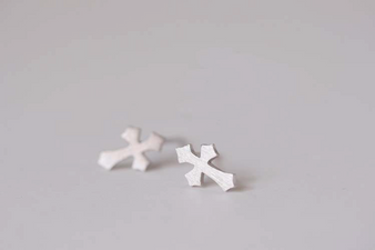 925 Sterling Silver Fashion Cross Studs Hypoallergenic Earrings