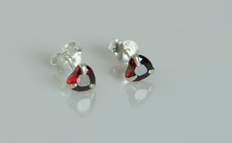 AamiraA 925 Sterling Silver Triangular Red Stud Earrings