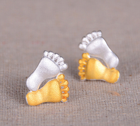 925 Sterling Silver Baby Foot Gold Plated Earring