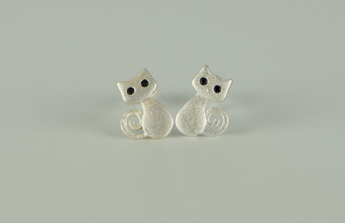 925 Sterling Silver Cute Smily Cat Earrings