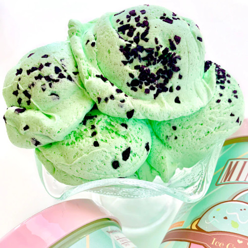 Kawaii Slime Mint Chip 12oz