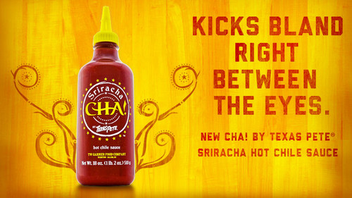 Texas Pete Cha! Sriracha Hot Sauce 510g
