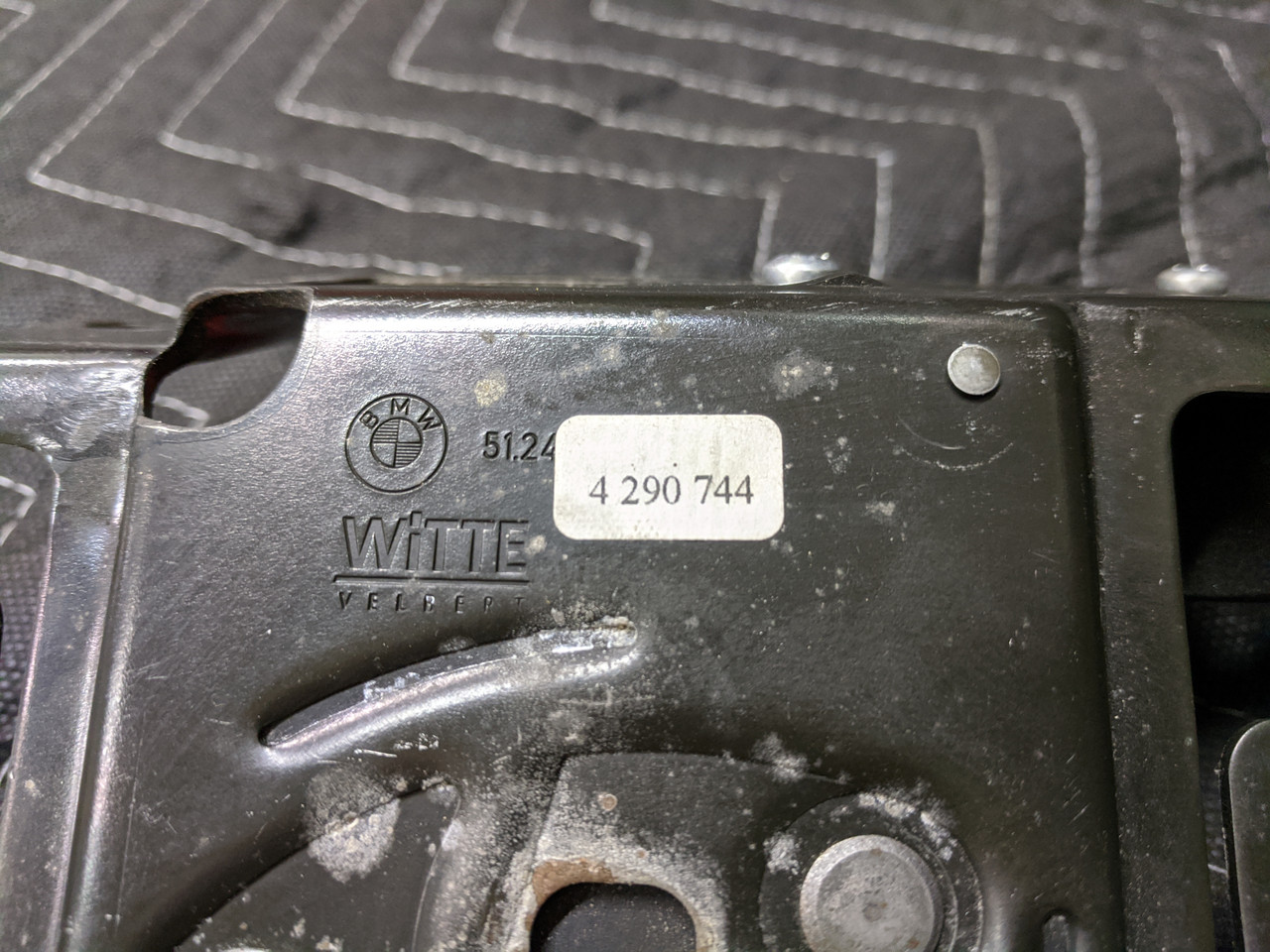 BMW E46 Trunk Lid Lock Actuator Wagon Touring 51244290744