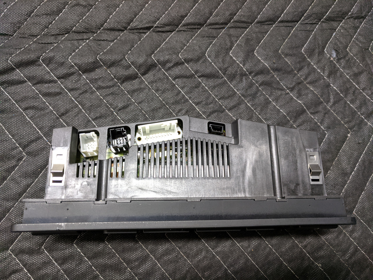 BMW E46 3-Series Climate A/C Control Module 64116914009