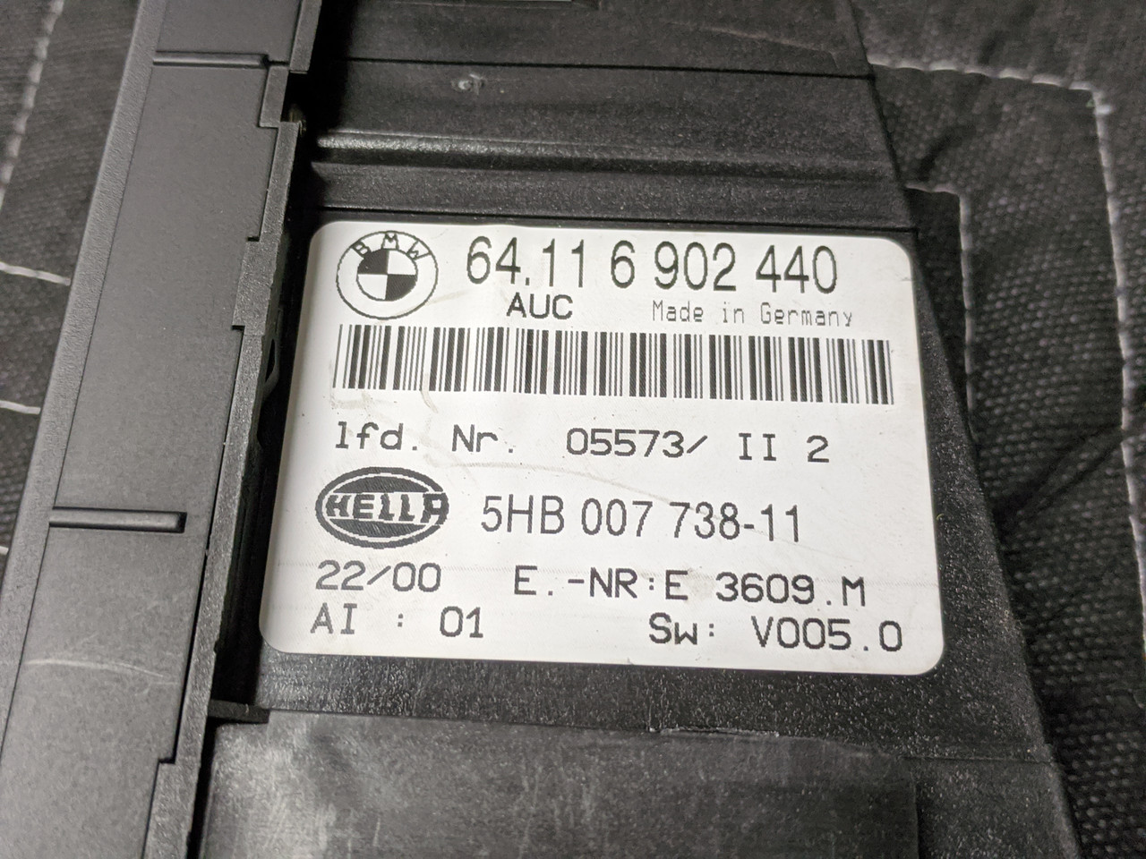 BMW E46 3-Series Climate A/C Control Module 64116902440