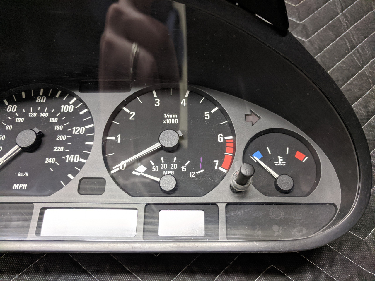 BMW E46 3Series Instrument Cluster Speedometer Odometer 62116906897