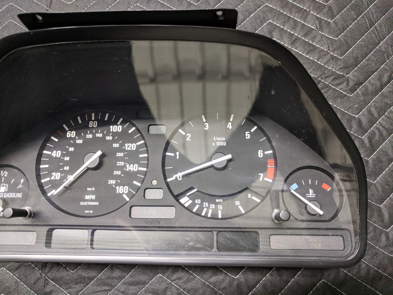 BMW E34 5Series Instrument Cluster Speedometer Odometer 62118361552C