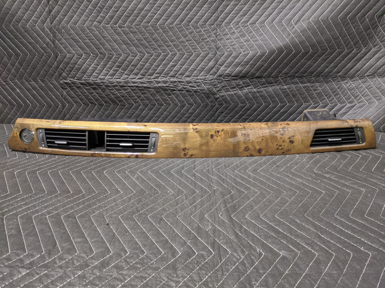 BMW E90/E91 3-Series Poplar Wood Dashboard Trim Right