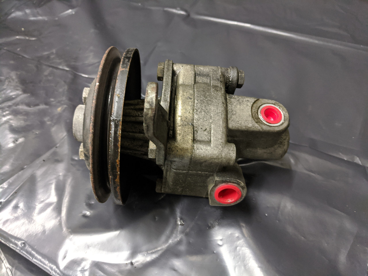 BMW E24/E28/E30 Power Steering Pump ZF 32411133969