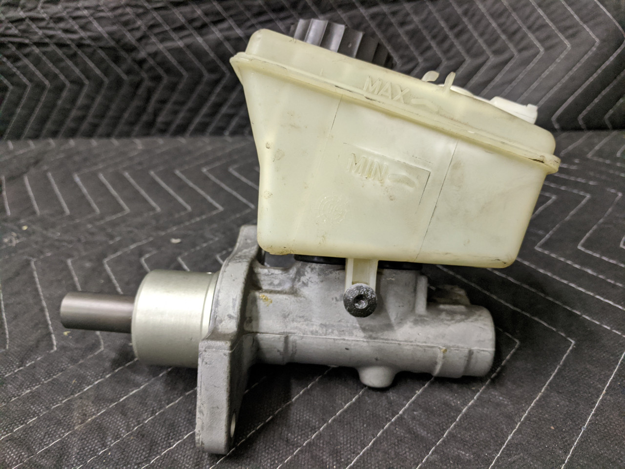 BMW E46 3-Series Brake Master Cylinder ATE 03.3508-8445.1 34316757839