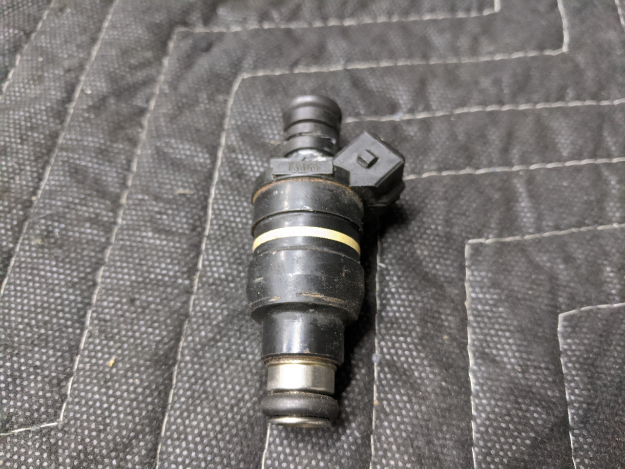 BMW E32/E34 5Series 7Series Fuel Injector 13641730292